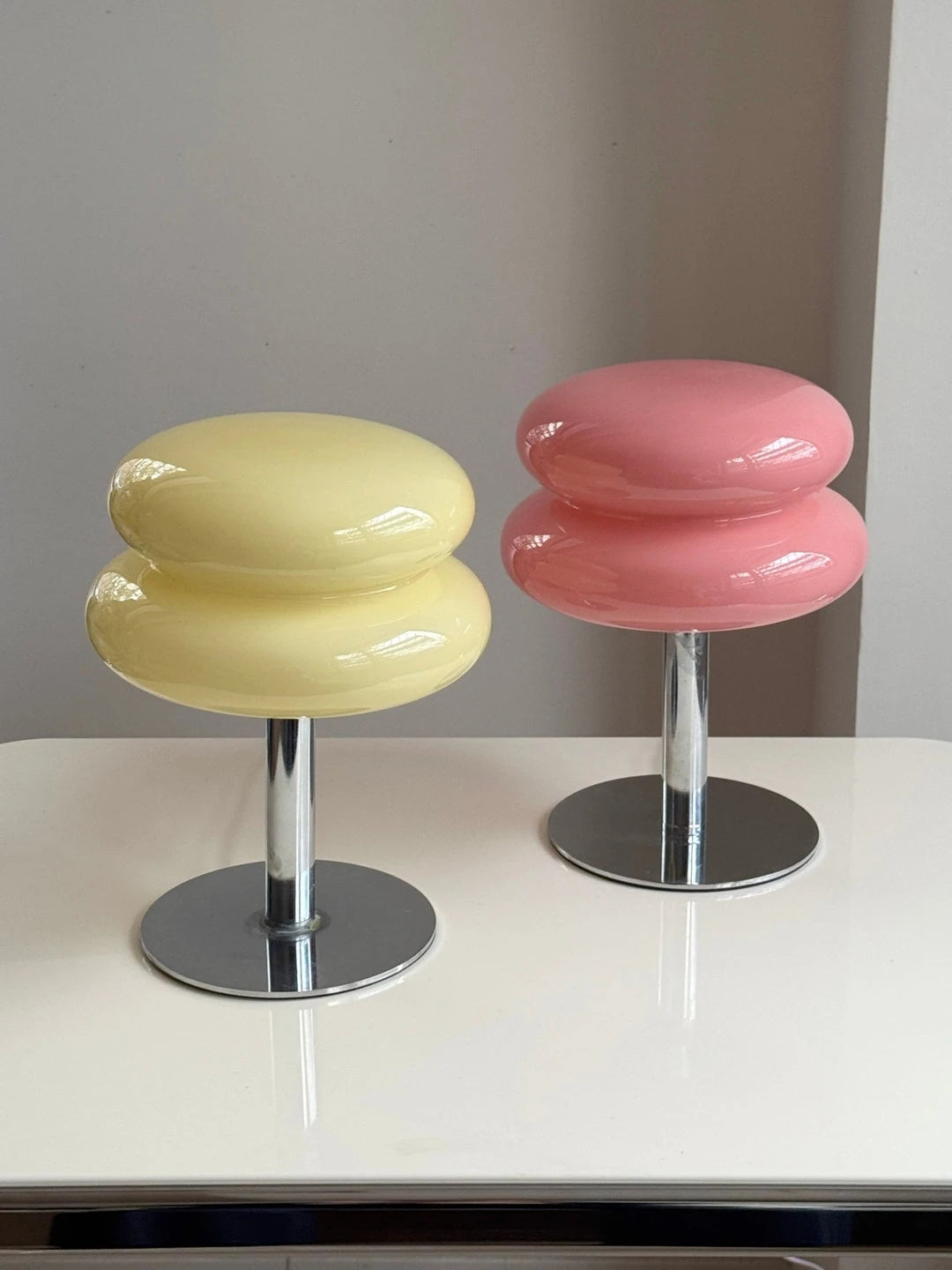 Lumi Cloud beige y rosa, una al lado de la otra